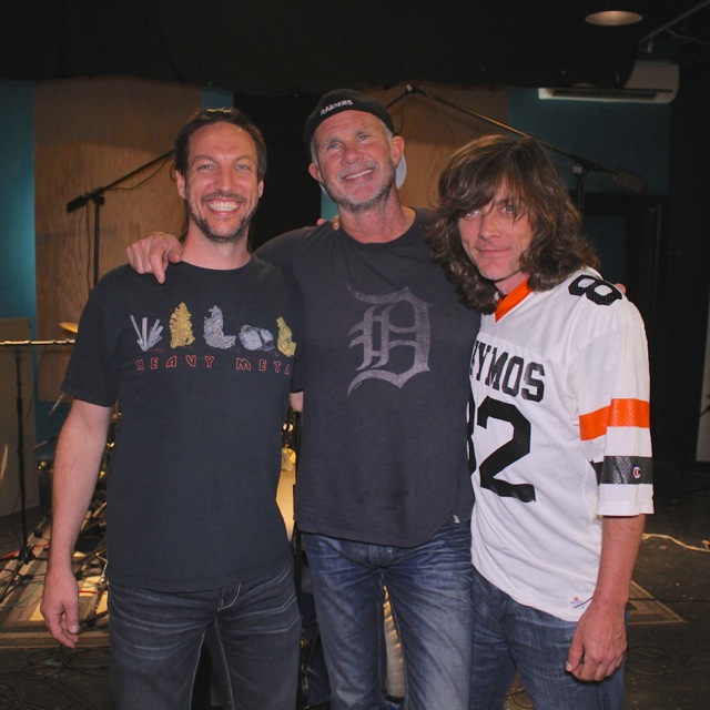 engineer Charlie Waymire with drummer Chad Smith and bassist Kevin Chown at Ultimate Studios, Inc